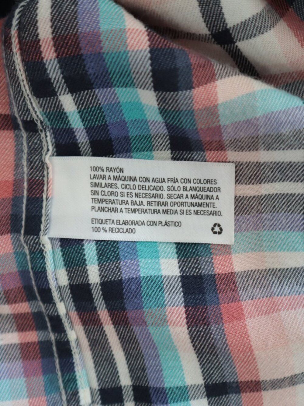 Universal Thread Plaid Button Up Top | M - Picture 3 of 5